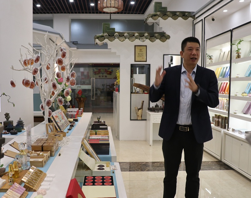 闻香识江门:一座侨乡的世界叙事